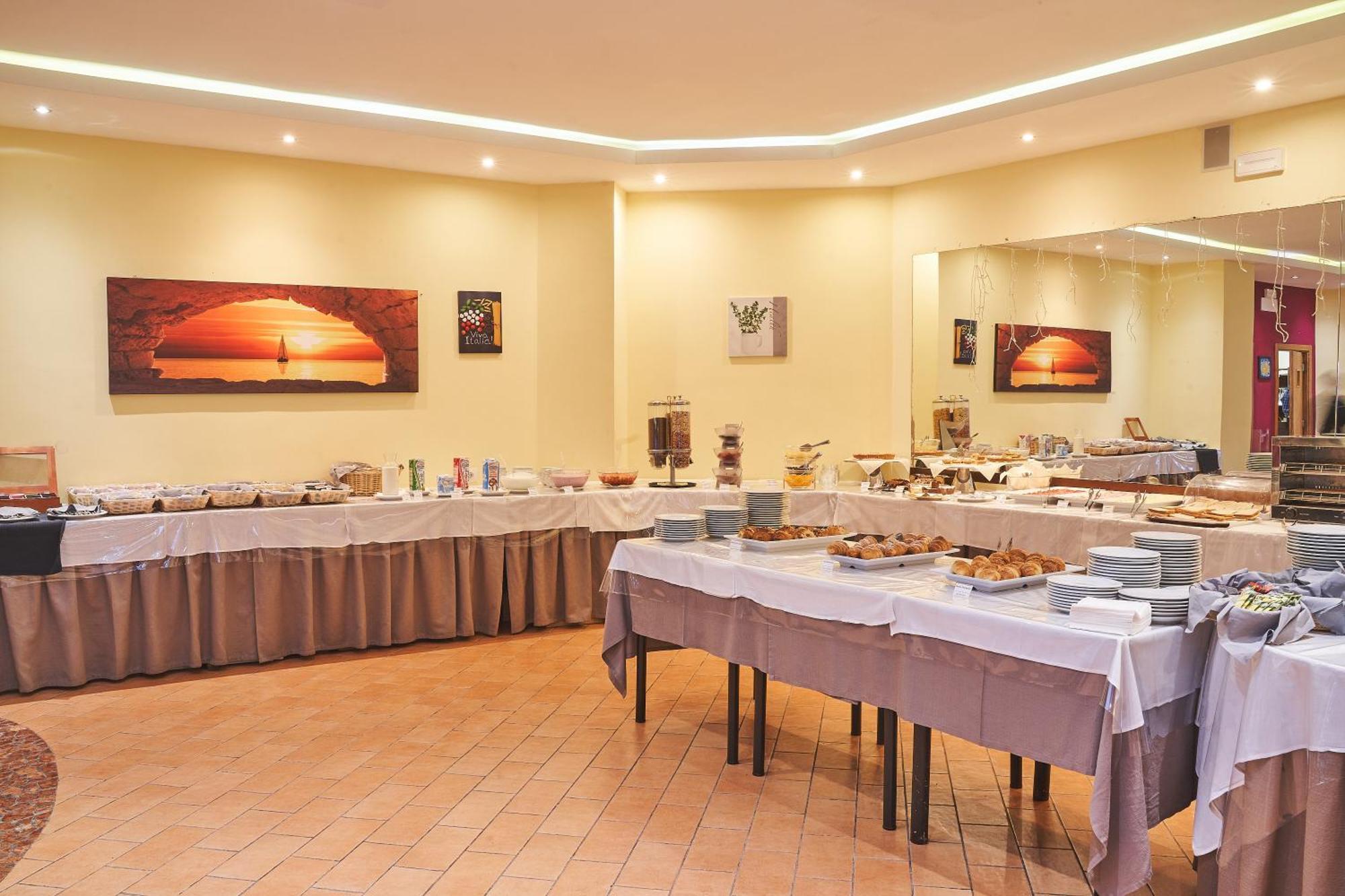 Hotel Dolomiti - Azzurro Club Polsa Exteriér fotografie